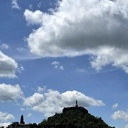 Confort & Terrasse Ensoleillee *